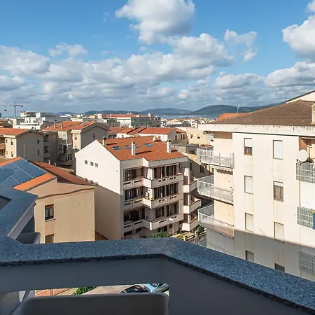 Boutique House アパート アルゲーロ